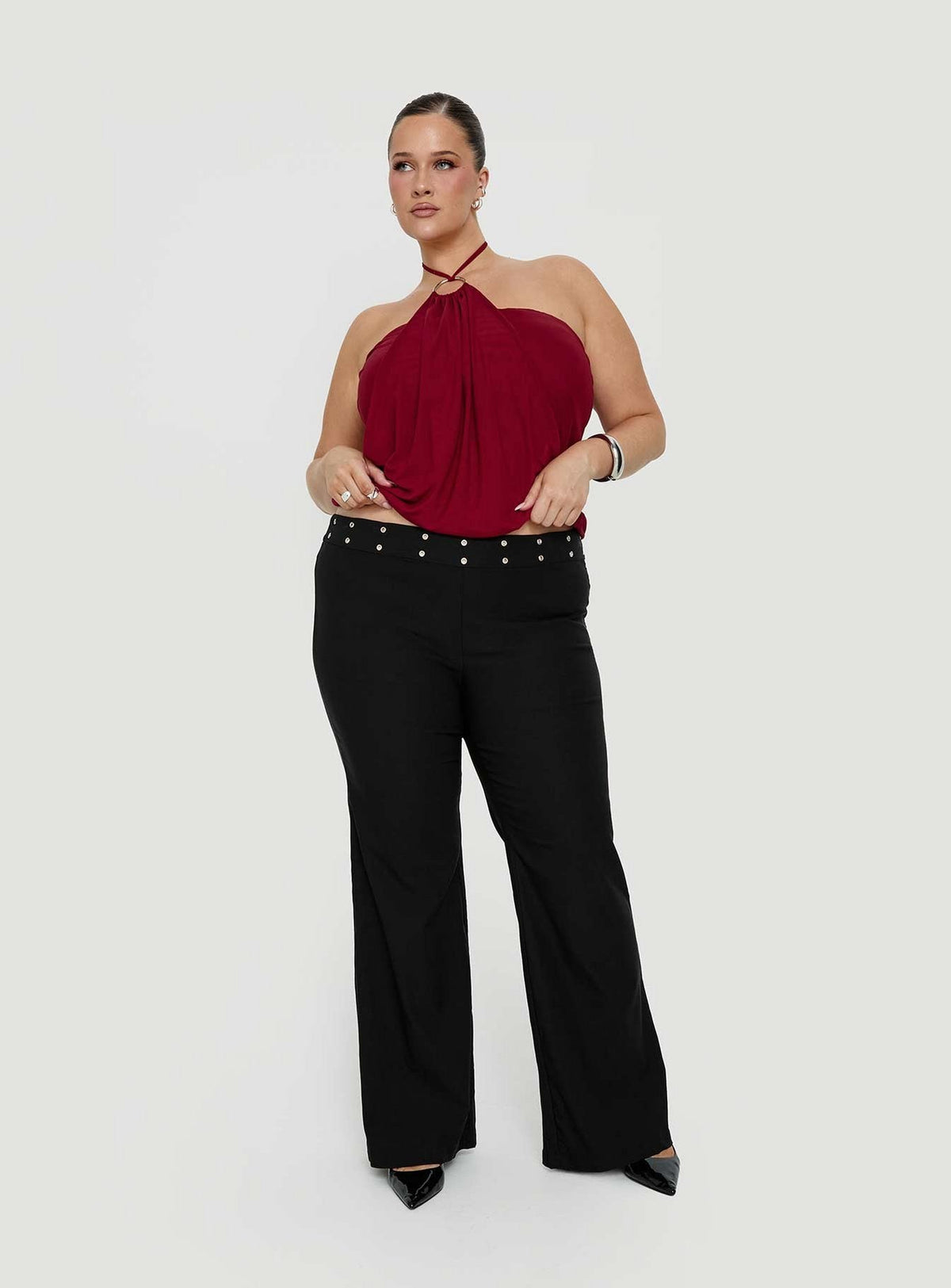 Yevina Eyelet Flare Pant Black Curve