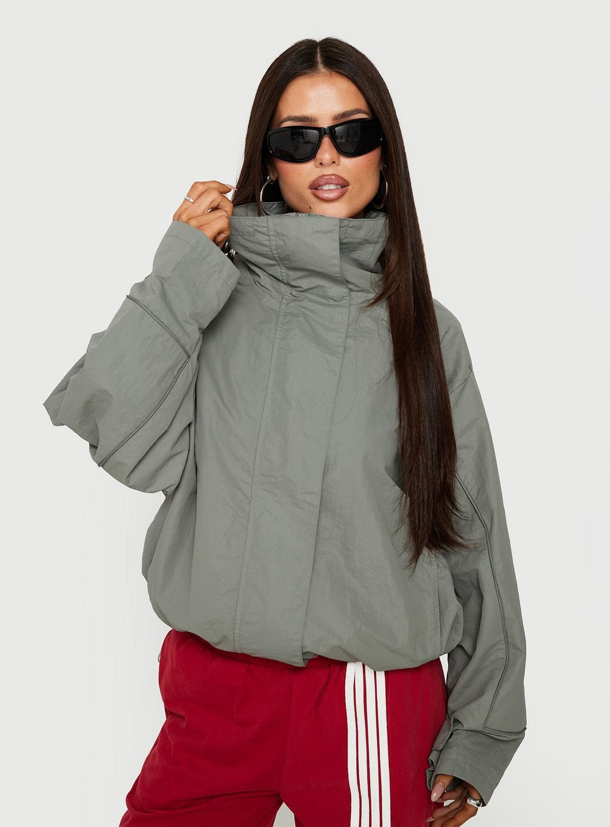 Shoreline Windbreaker Jacket Grey