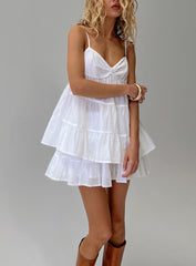 Rays Of Light Tiered Set White