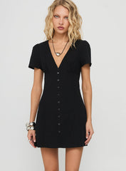 Loveliness Playsuit Black Petite