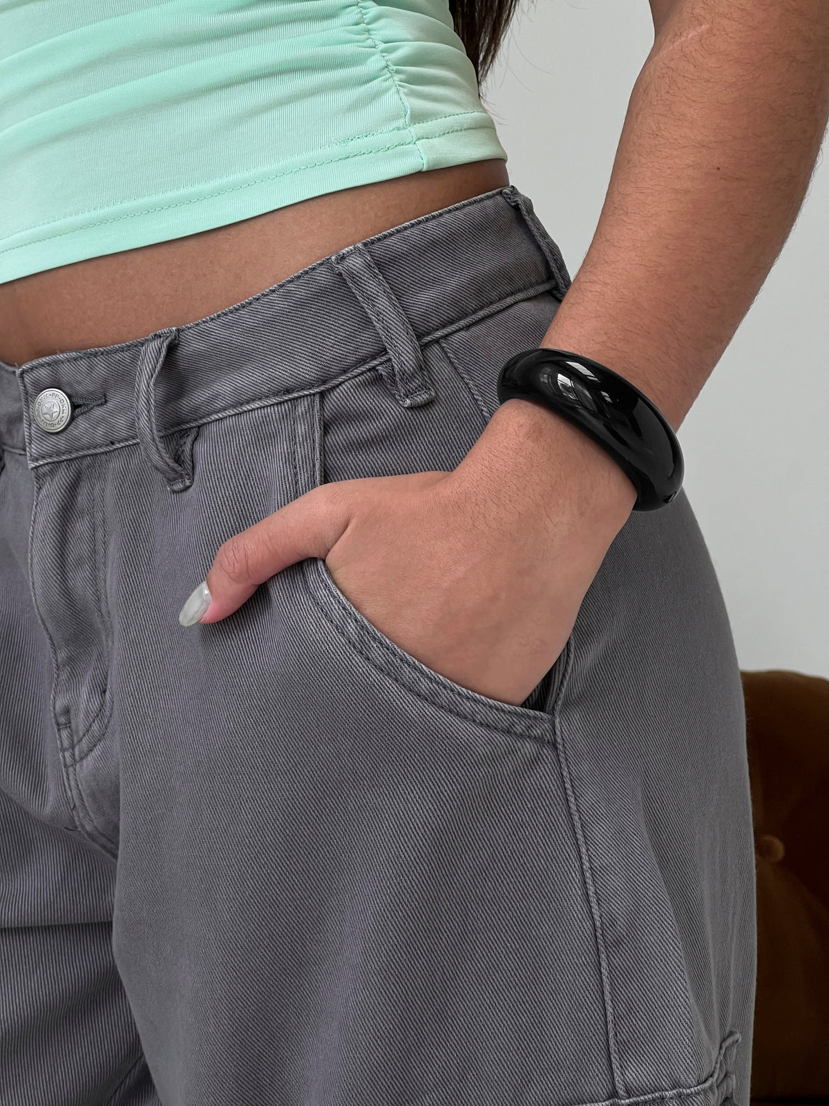 Keera Resin Cuff Black