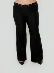 Yevina Eyelet Flare Pant Black Curve