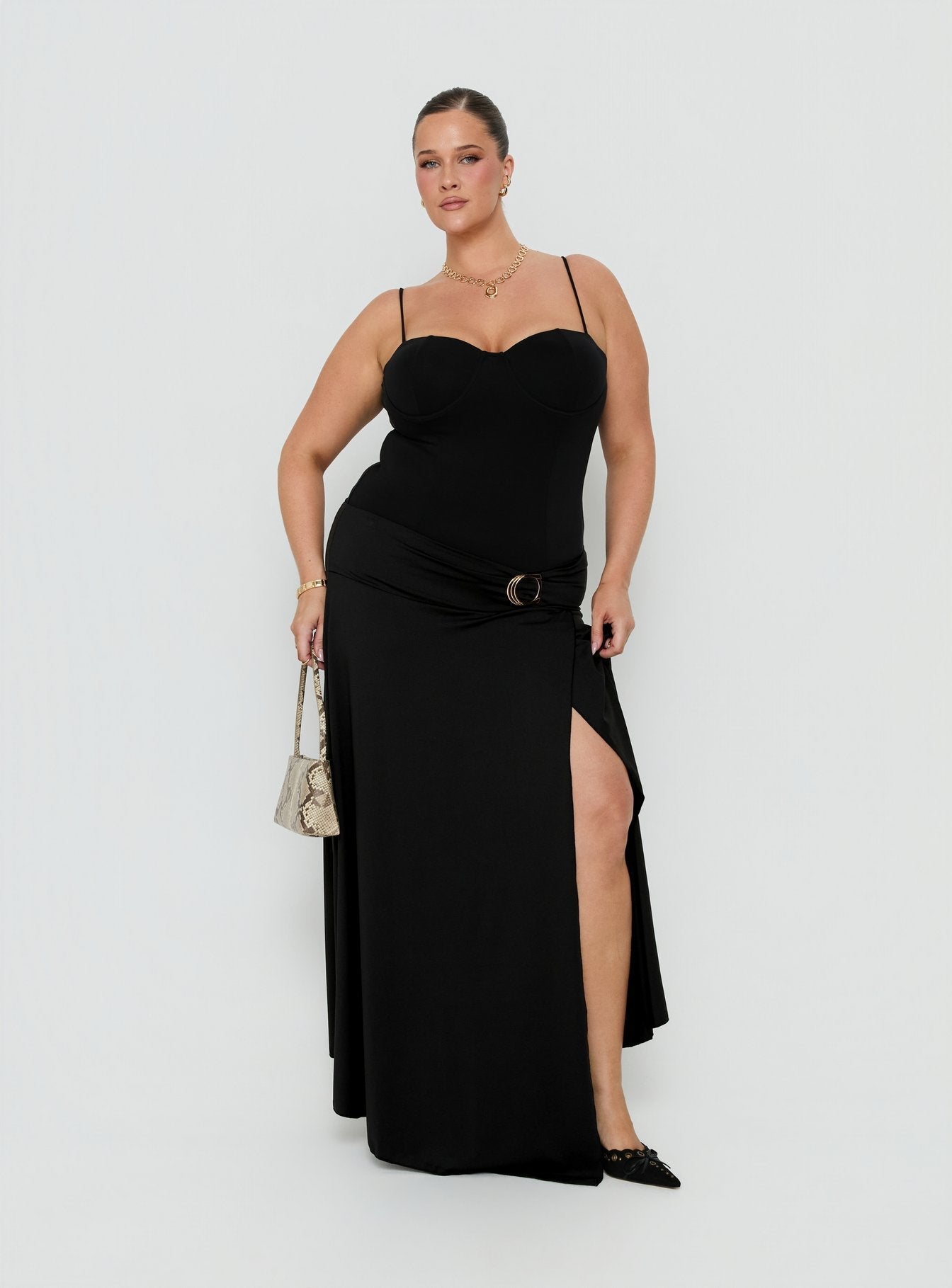 Nola Hardware Slit Maxi Skirt Black Curve