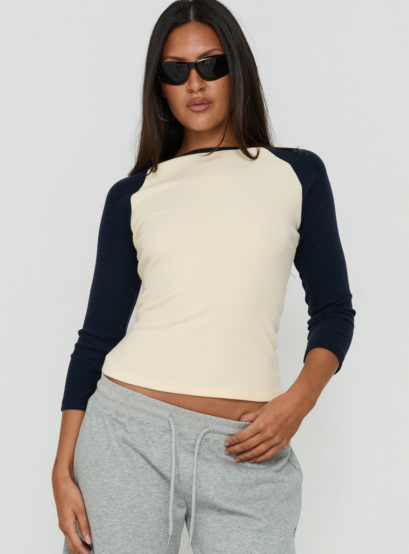 Telepathic Raglan Long Sleeve Top Cream / Navy