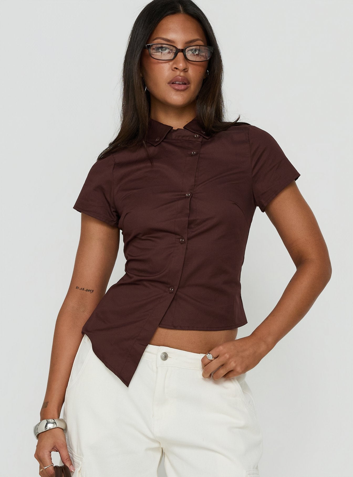 Naomee Asymmetrical Collared Short Sleeve Top Chocolate