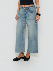 Sooki Low Rise Cropped Jeans Light Vintage Blue