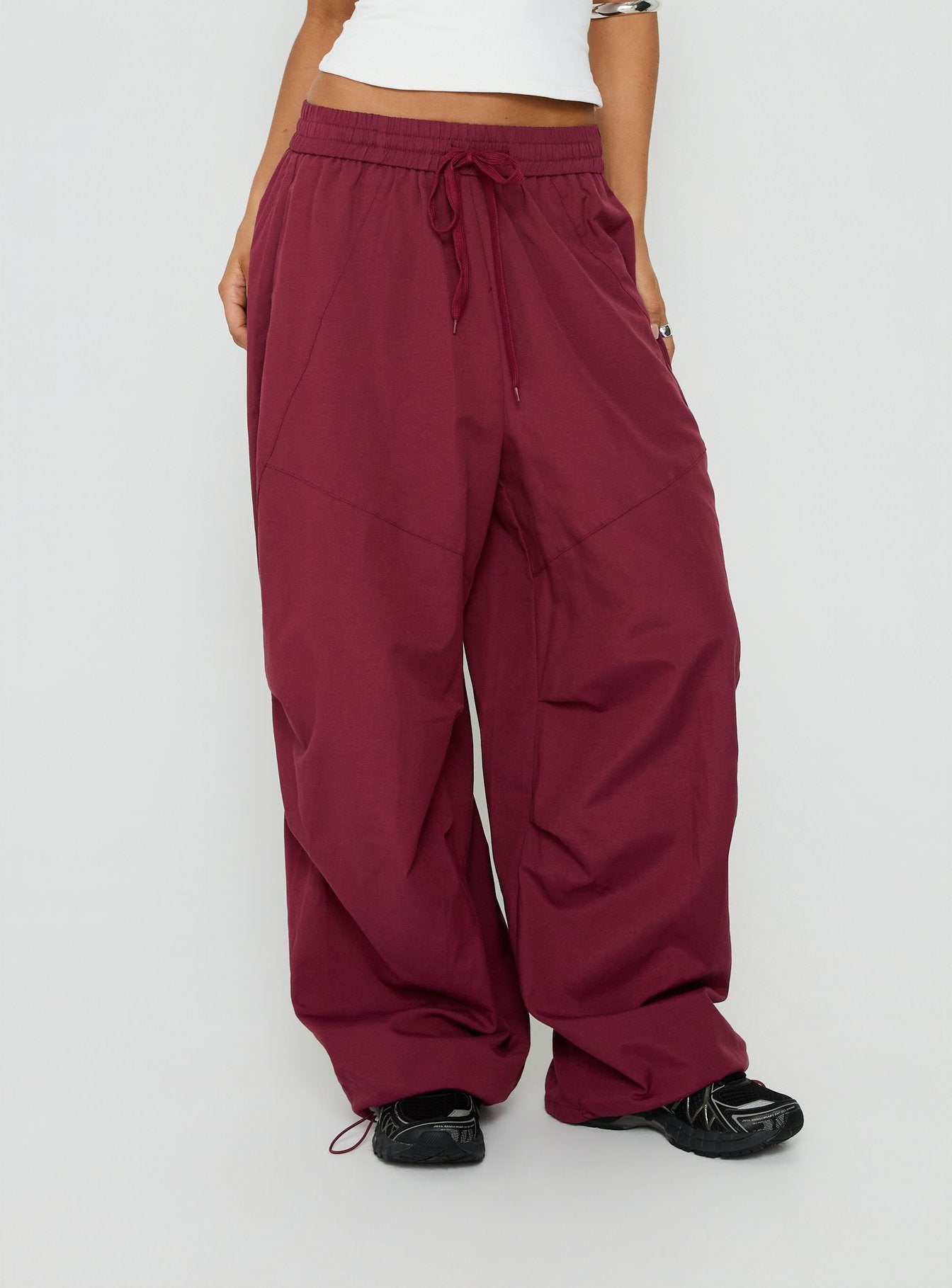 Mankind Baggy Cargo Pants Red