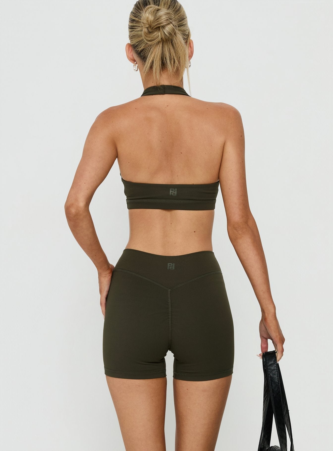 Final Form Active 4" Invisible Scrunch Shorts Olive