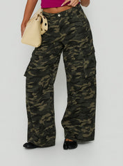 Hudsen Cargo Pants Camo