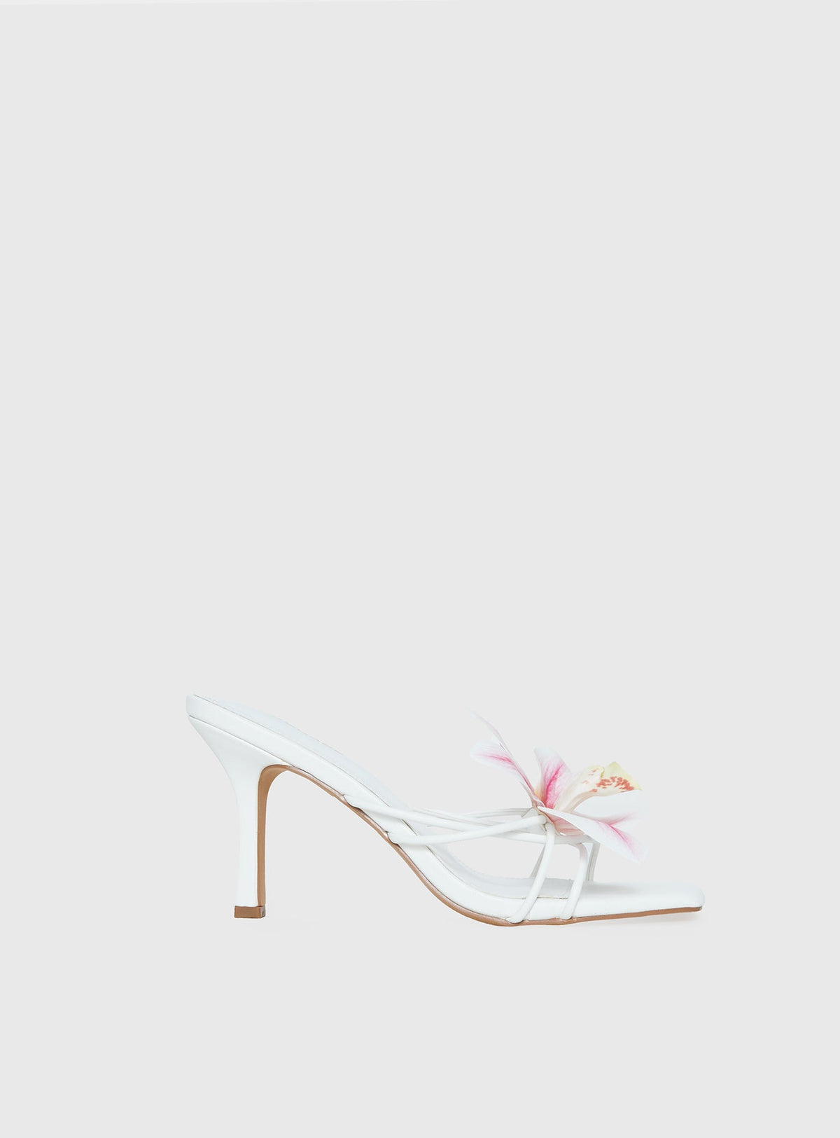 Exotic Etty Floral Detail Heels White