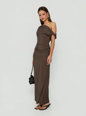 Sweetheart Off Shoulder Maxi Dress Chocolate