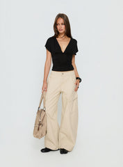 Selective Memory Low Rise Wide Leg Cargo Pants Cream