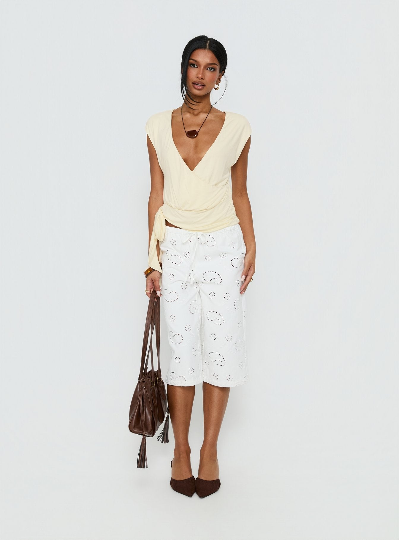 Clock Ticking Cinched Top Cream