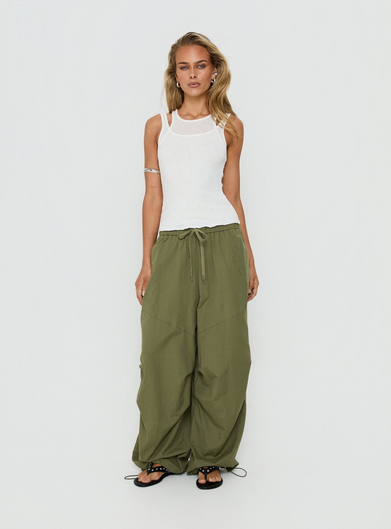 Mankind Baggy Cargo Pants Olive