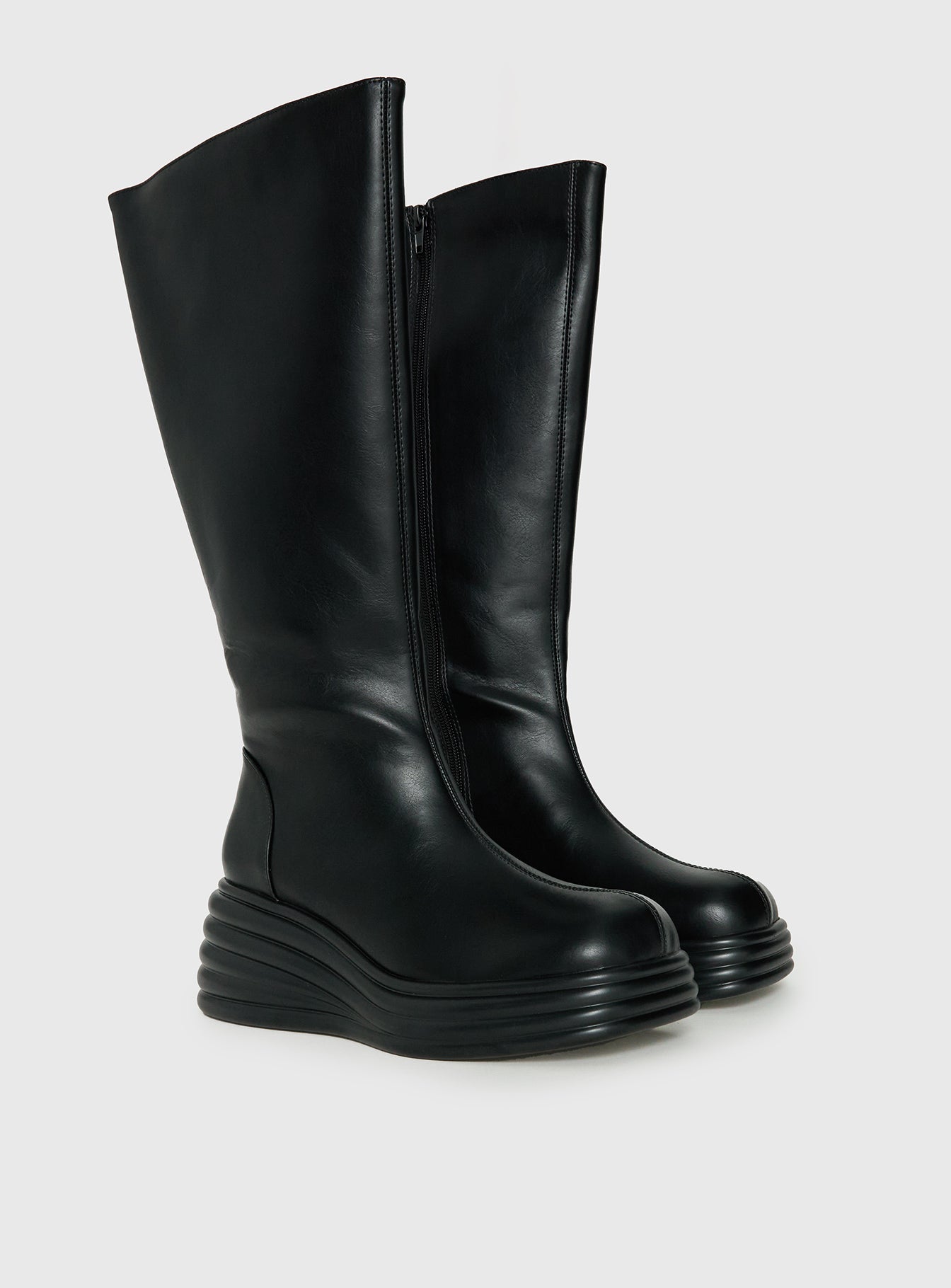 Therapy Frequency Knee High Boots Black
