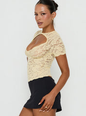 Giallo Lace Top Butter