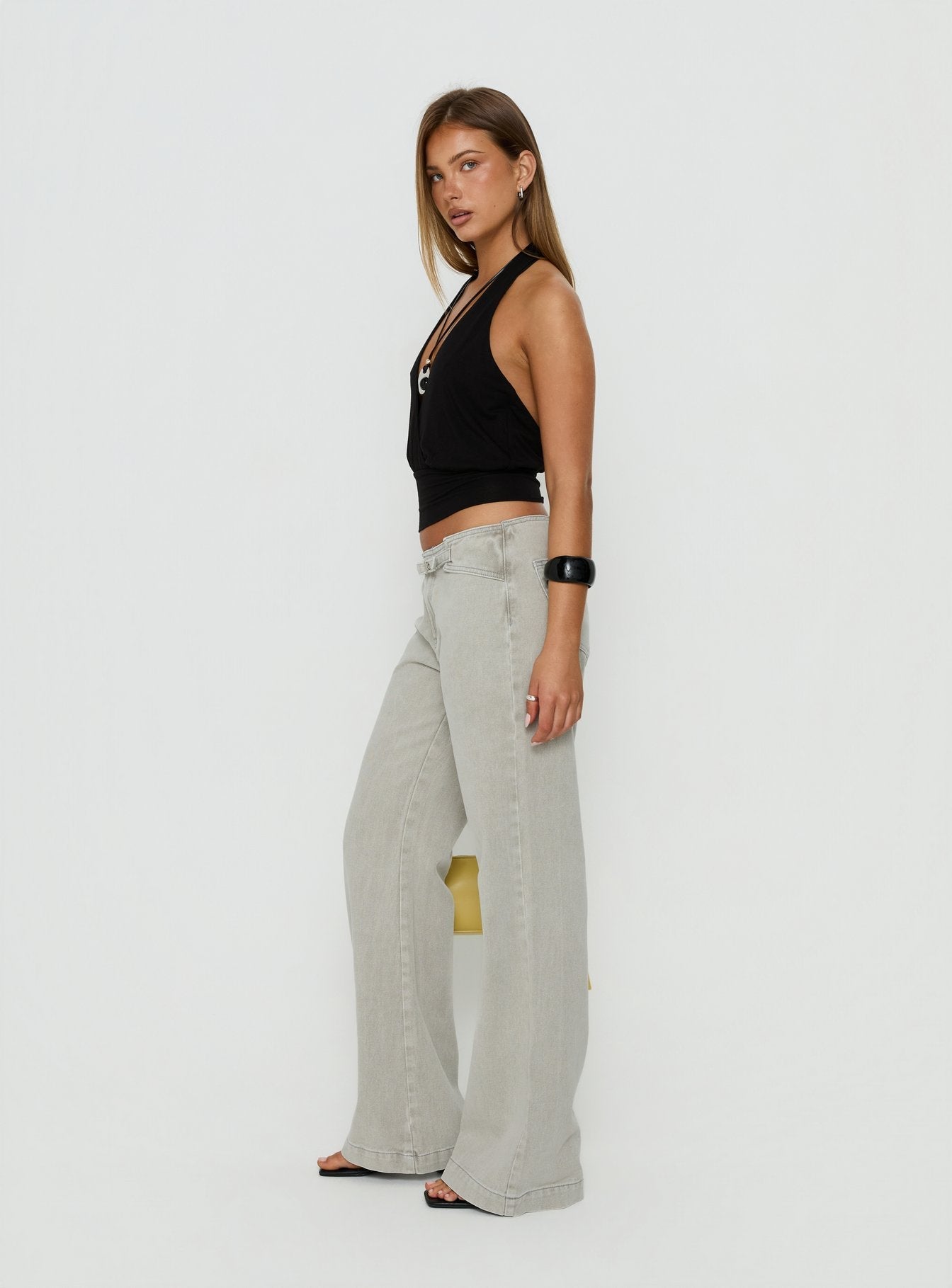 Slow Ride Mid Rise Bootleg Belted Jeans Desert Grey