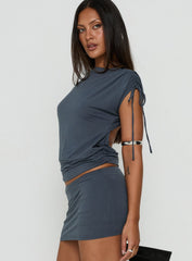 Leeah Backless Top Navy