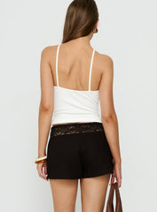 Chelisa Crochet Shorts Black
