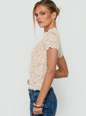 Quinbie Lace Short Sleeve Top Cream