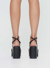 Therapy Daze Platform Heels Black