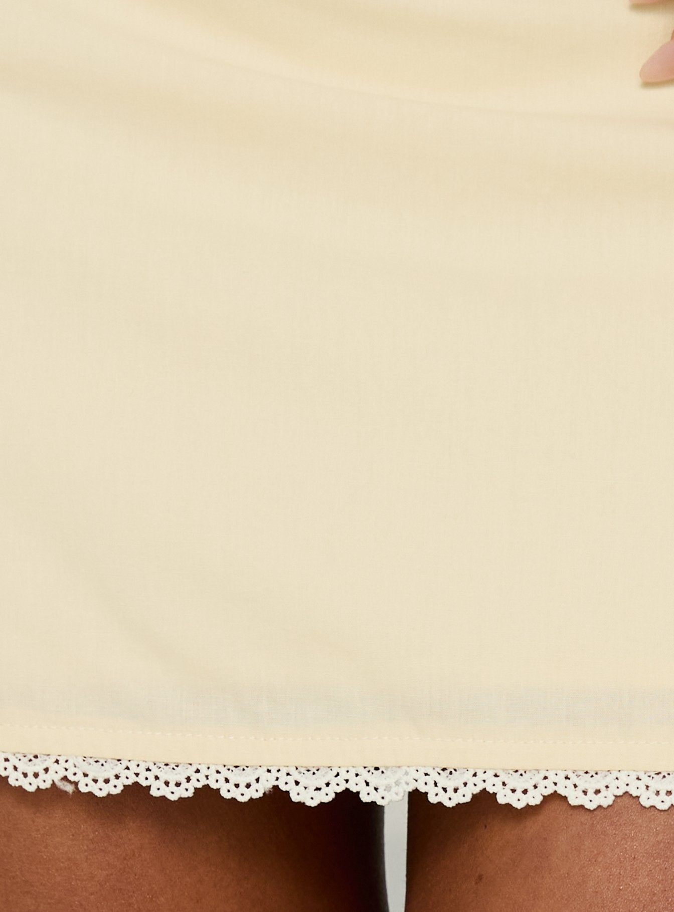 Noria Lace Trim Mini Skirt Yellow