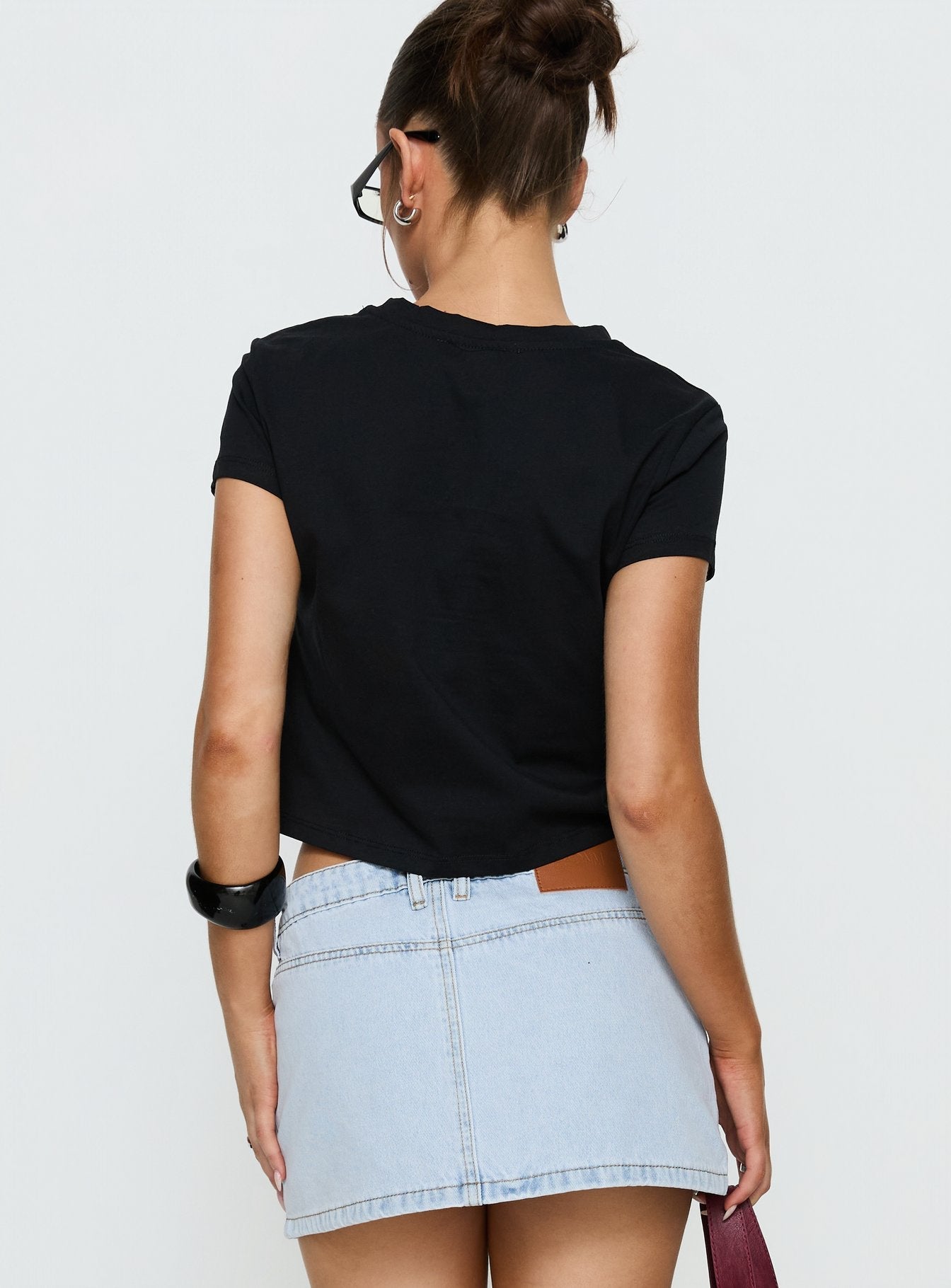 Kiss Kiss Graphic Baby Tee Black