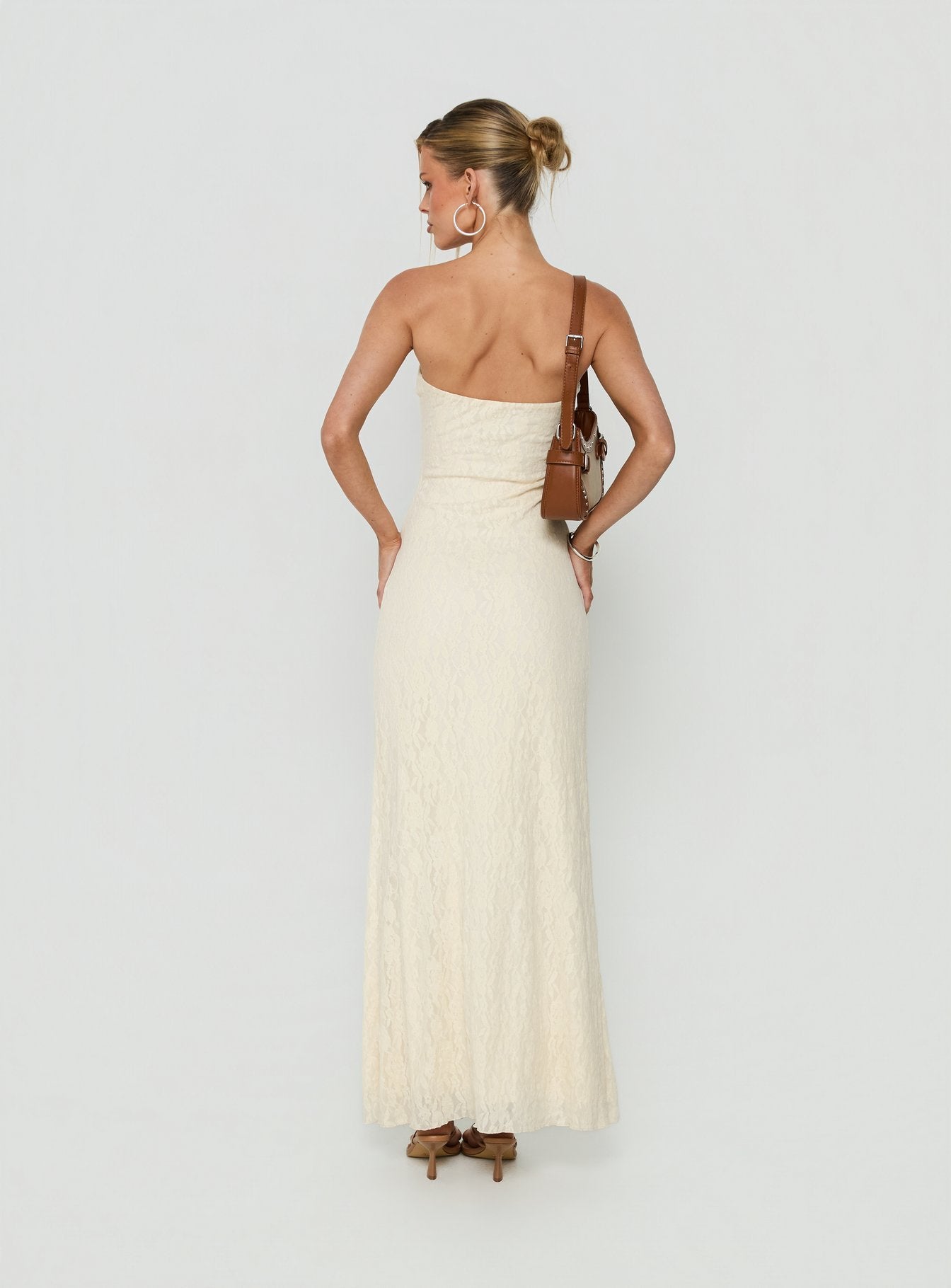 Annarosa Strapless Lace Maxi Dress Cream