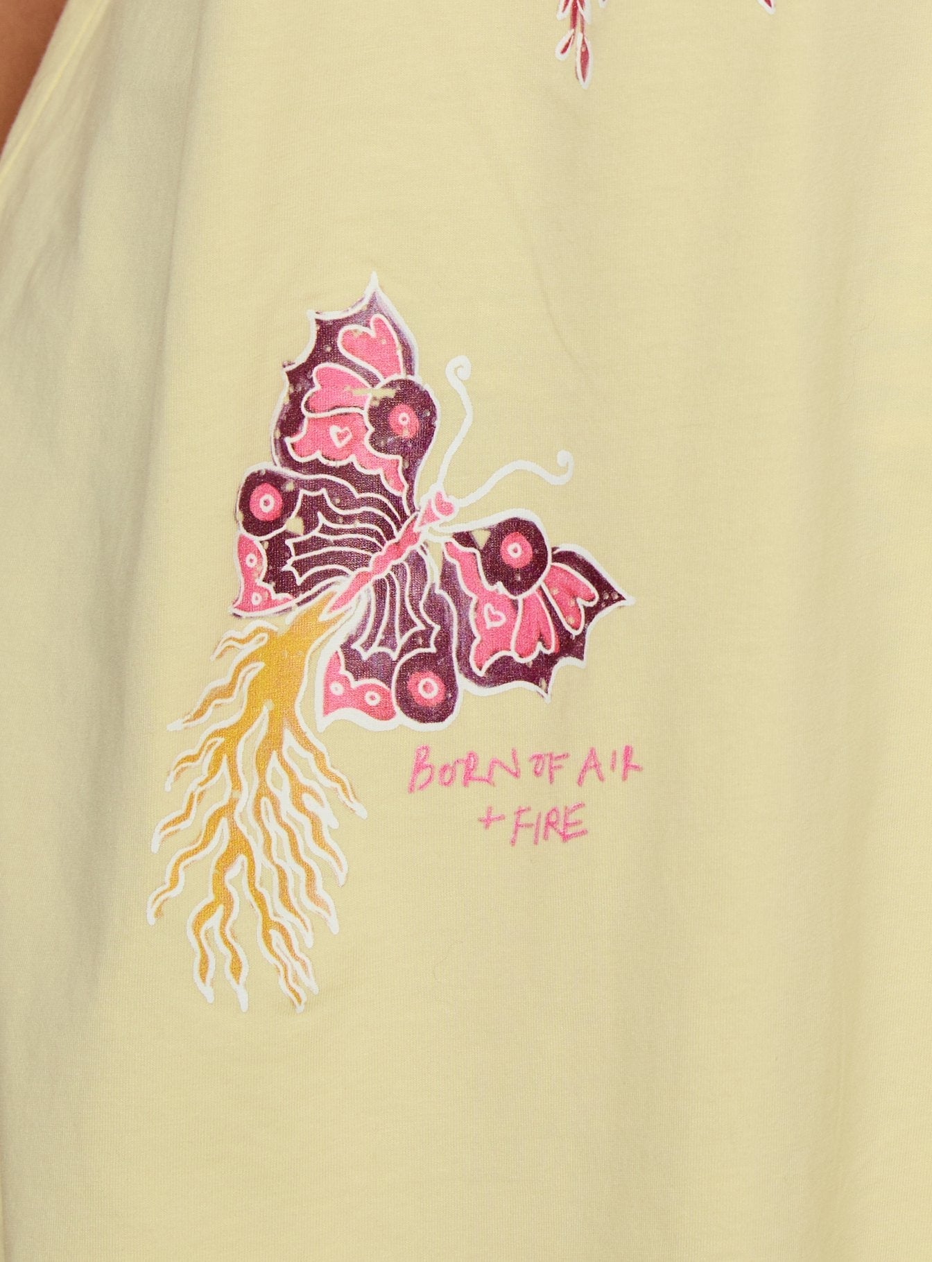 Wild Light Oversized Graphic Tee Yellow / Pink