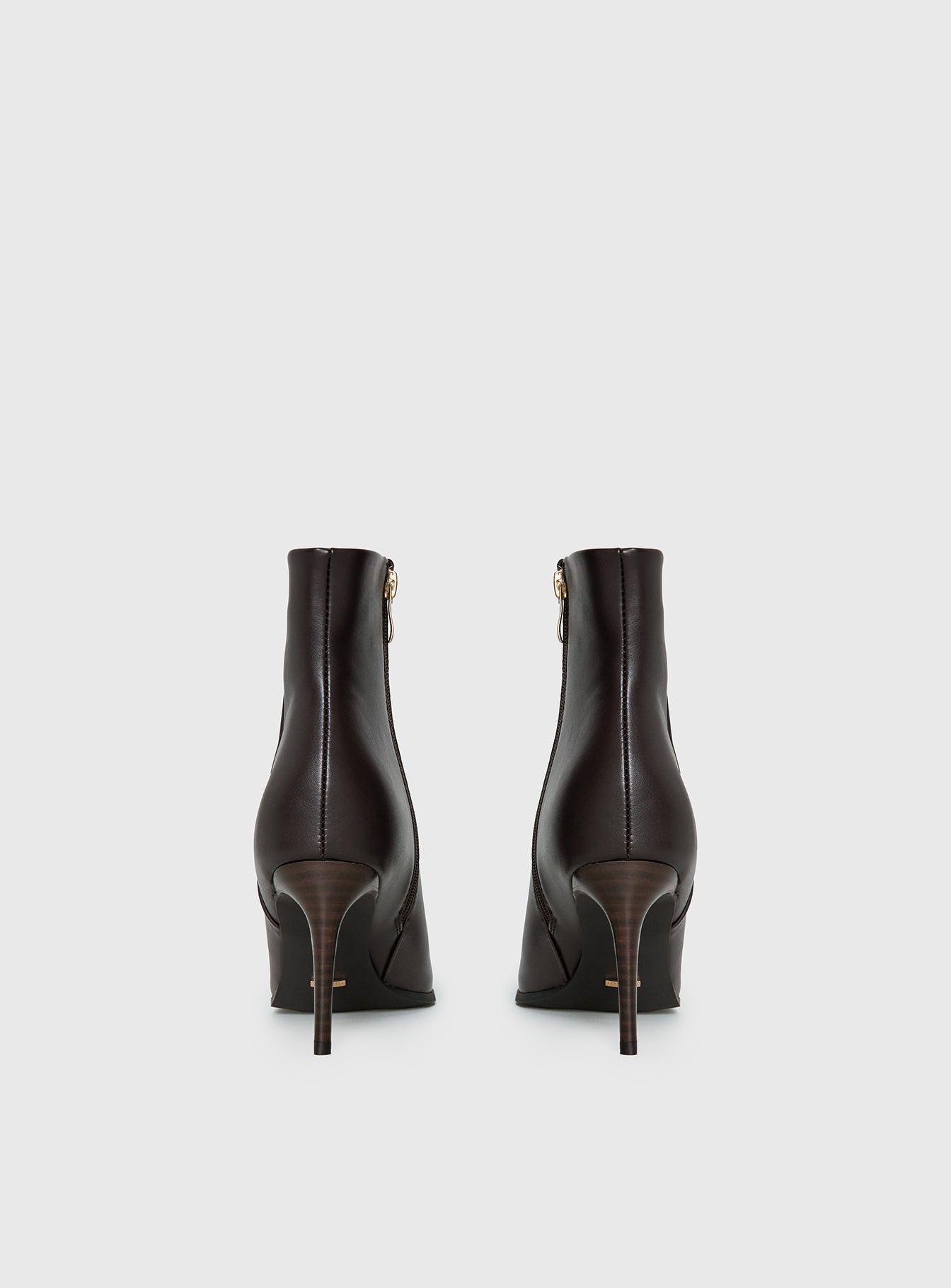 Billini Yordan Pointed Toe Ankle Boots Dark Cacao