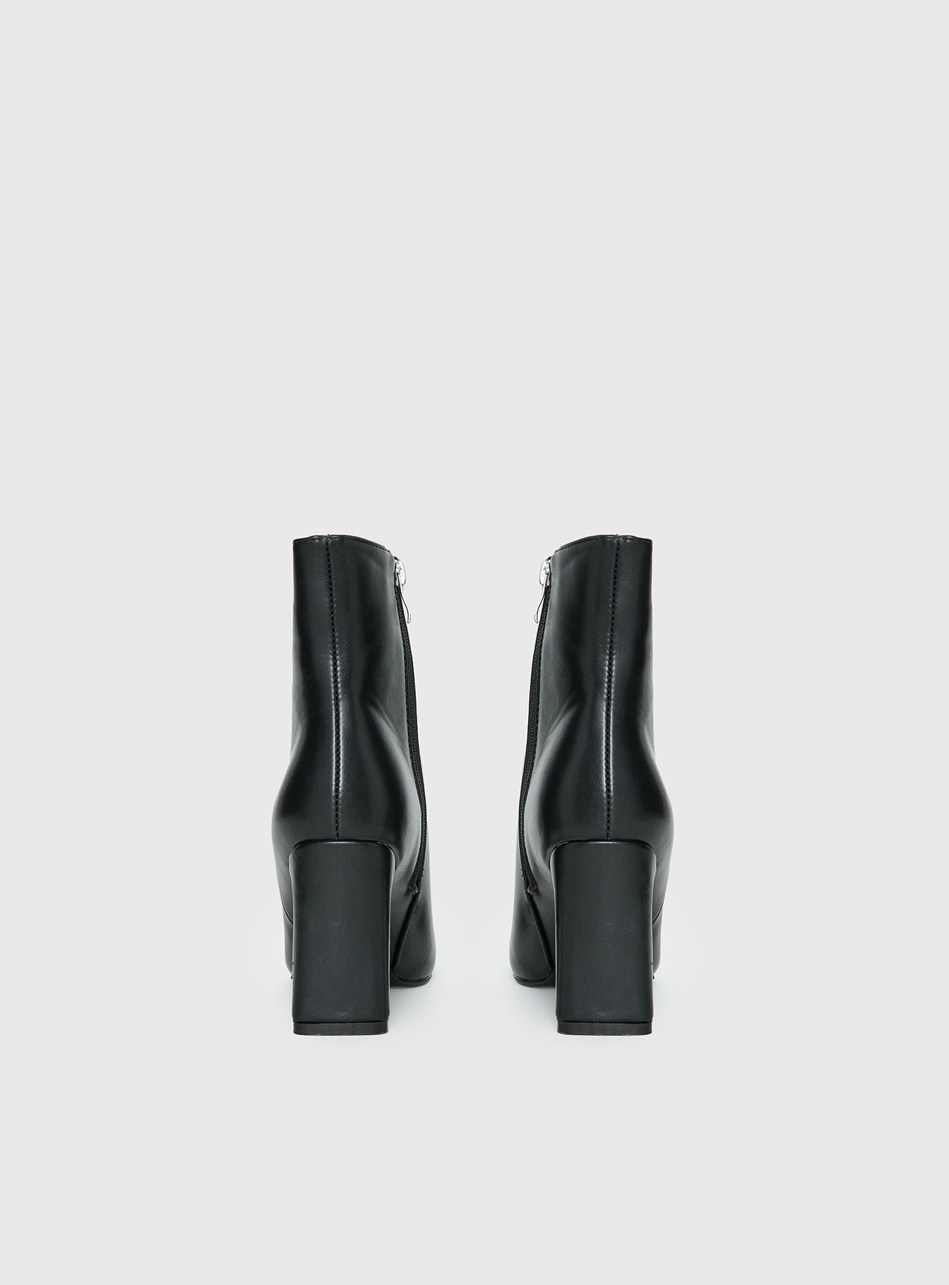 Sawyer Ankle Boots Black