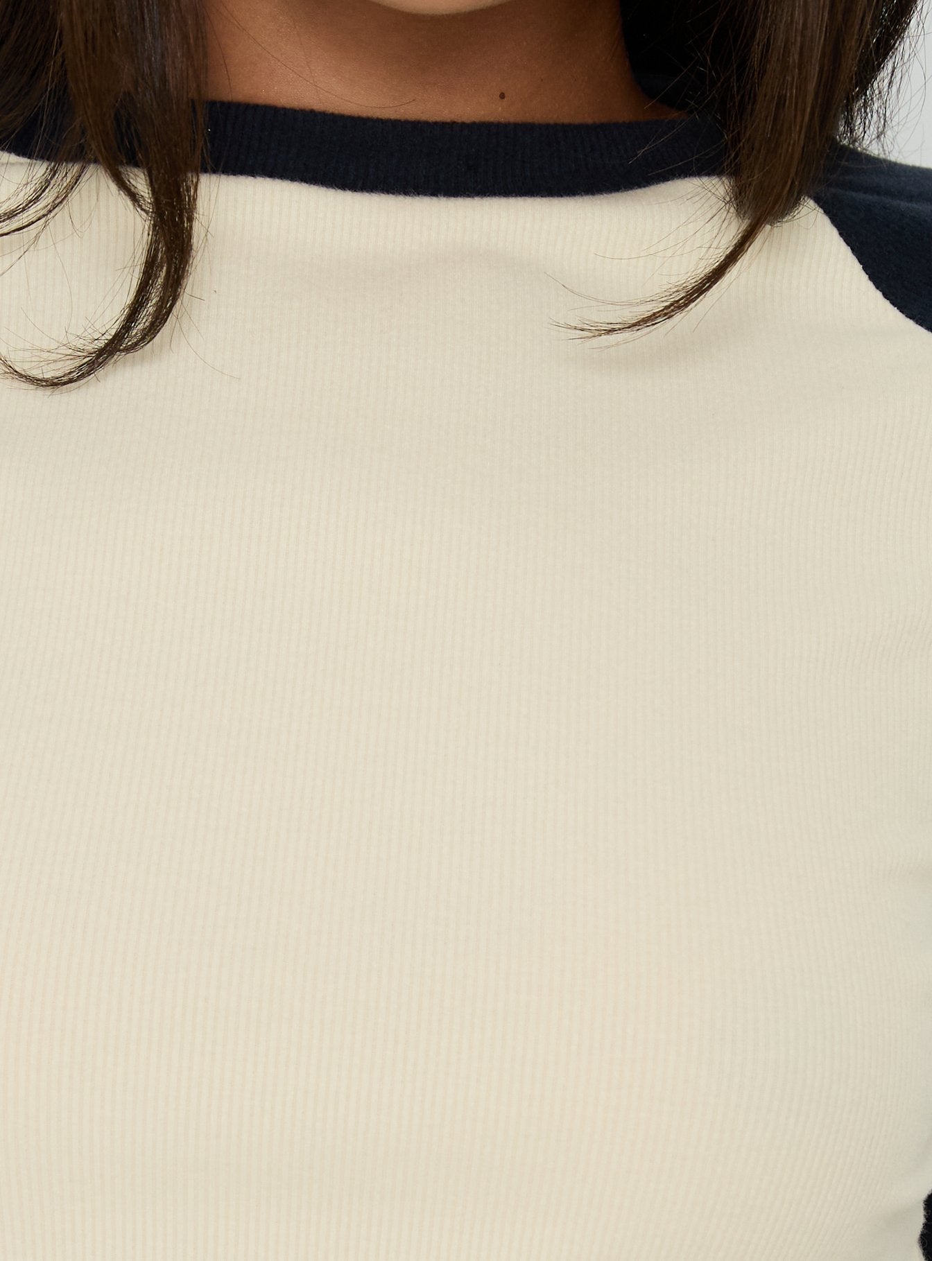 Telepathic Raglan Long Sleeve Top Cream / Navy