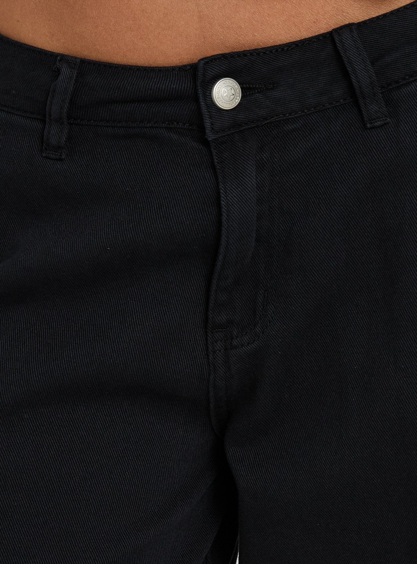 Hudsen Longline Cargo Shorts Washed Black