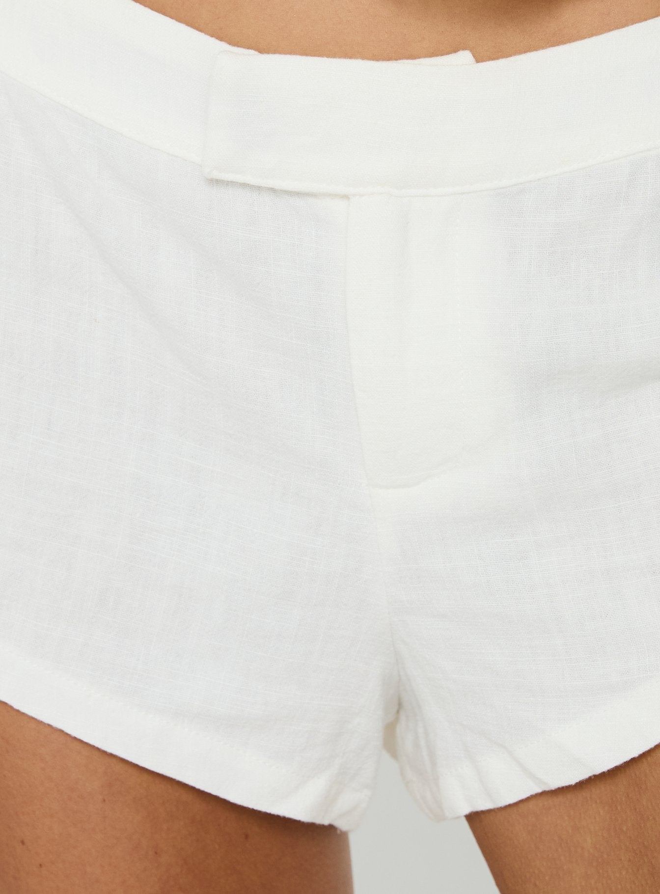 Ronney Linen Micro Shorts White