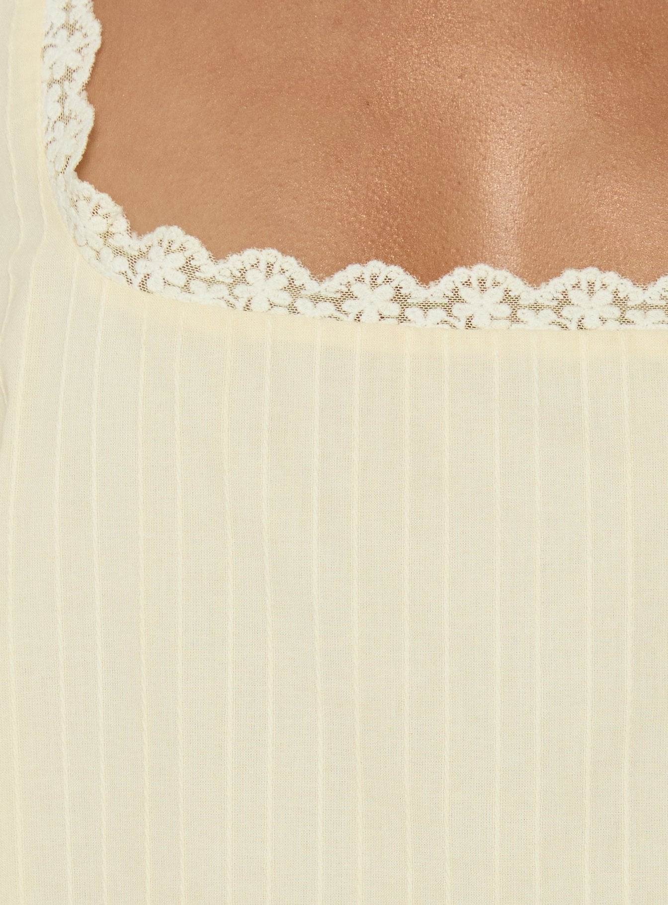 Alanah Lace Trim Top Lemon