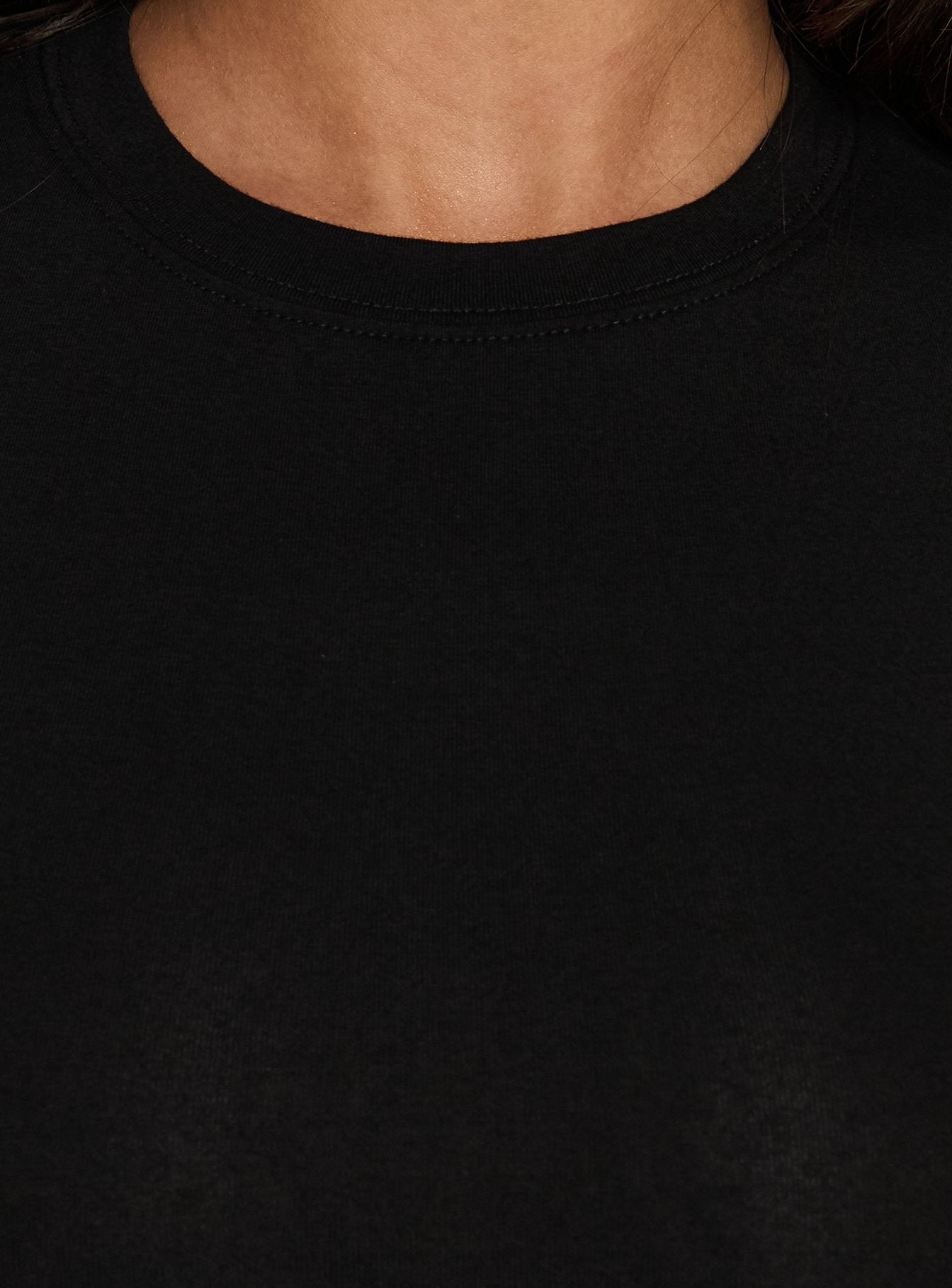Valentinna Short Sleeve Curved Hem Top Black