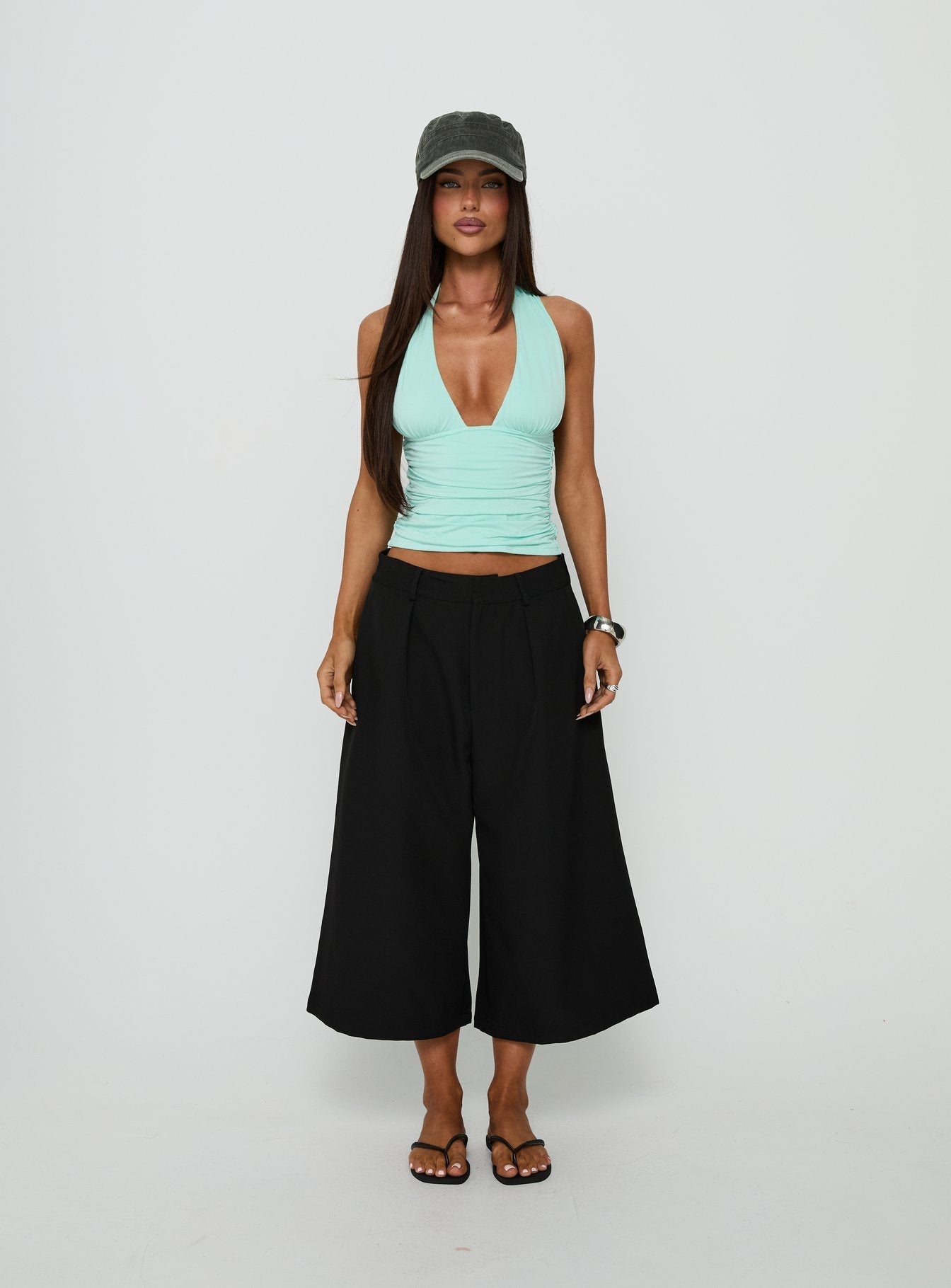 Busy Busy Low Baggy Capri Pant Black