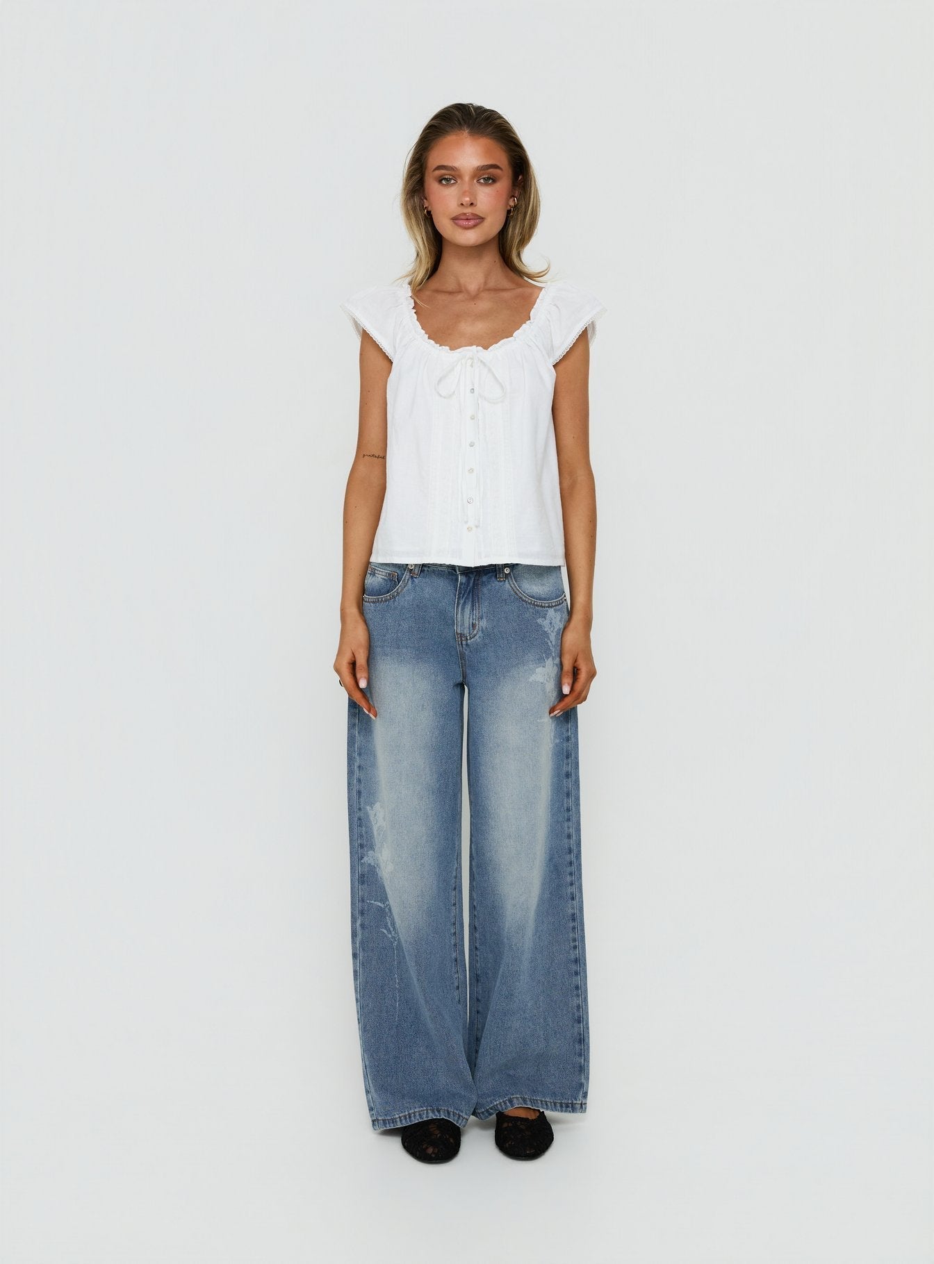 Johnni Floral Printed Low Rise Jeans Mid Wash