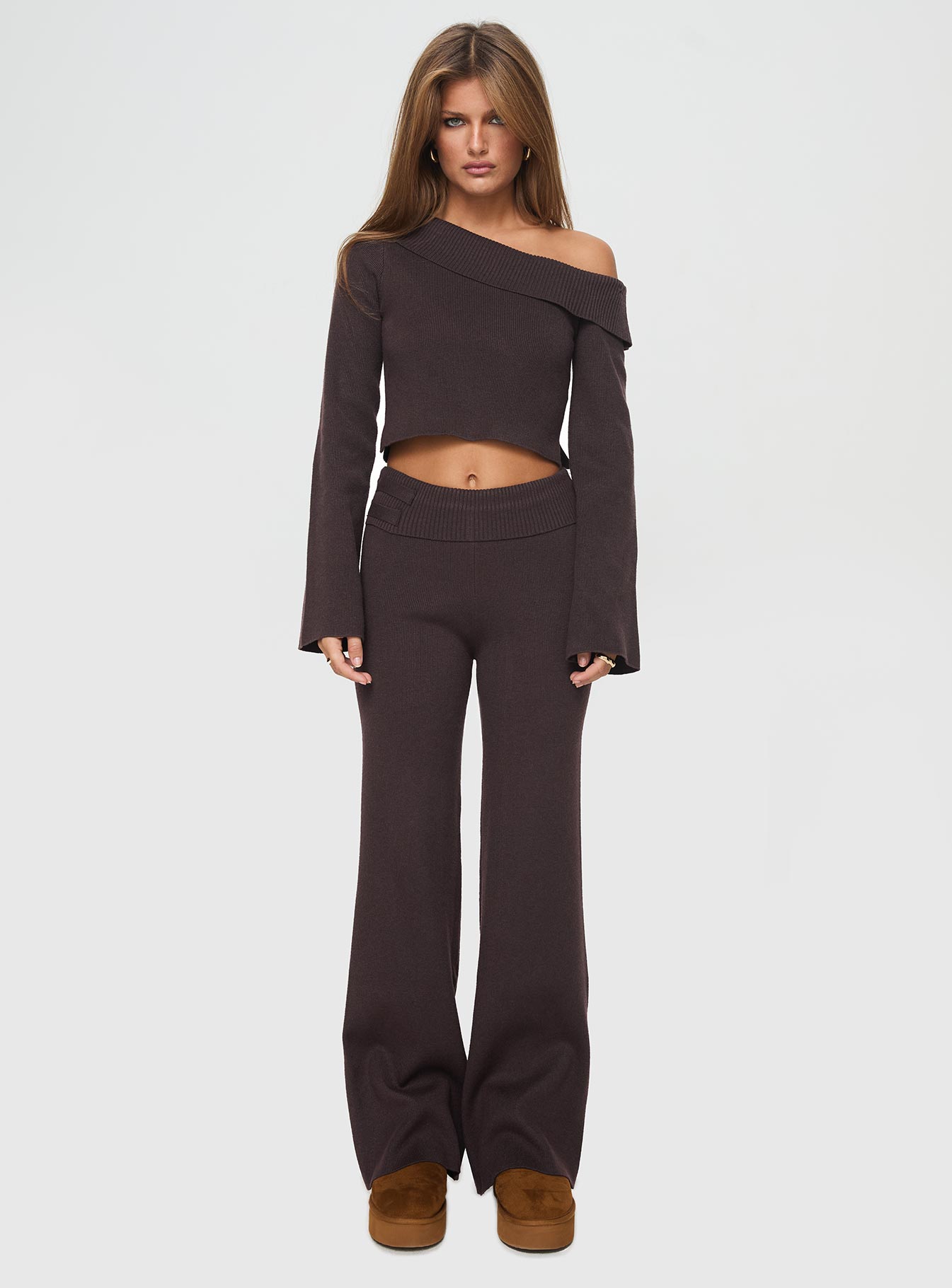 Sina Off The Shoulder Top Chocolate