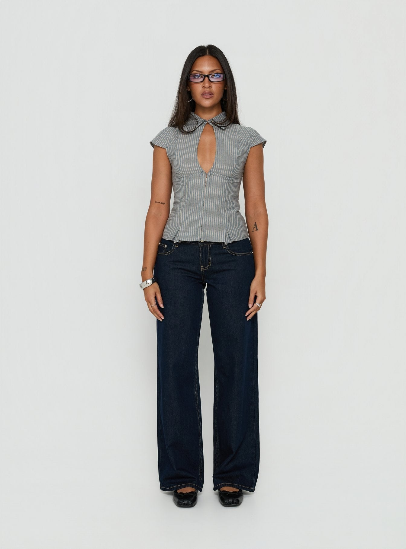Yalanda Cut Out Collared Top Multi Stripe