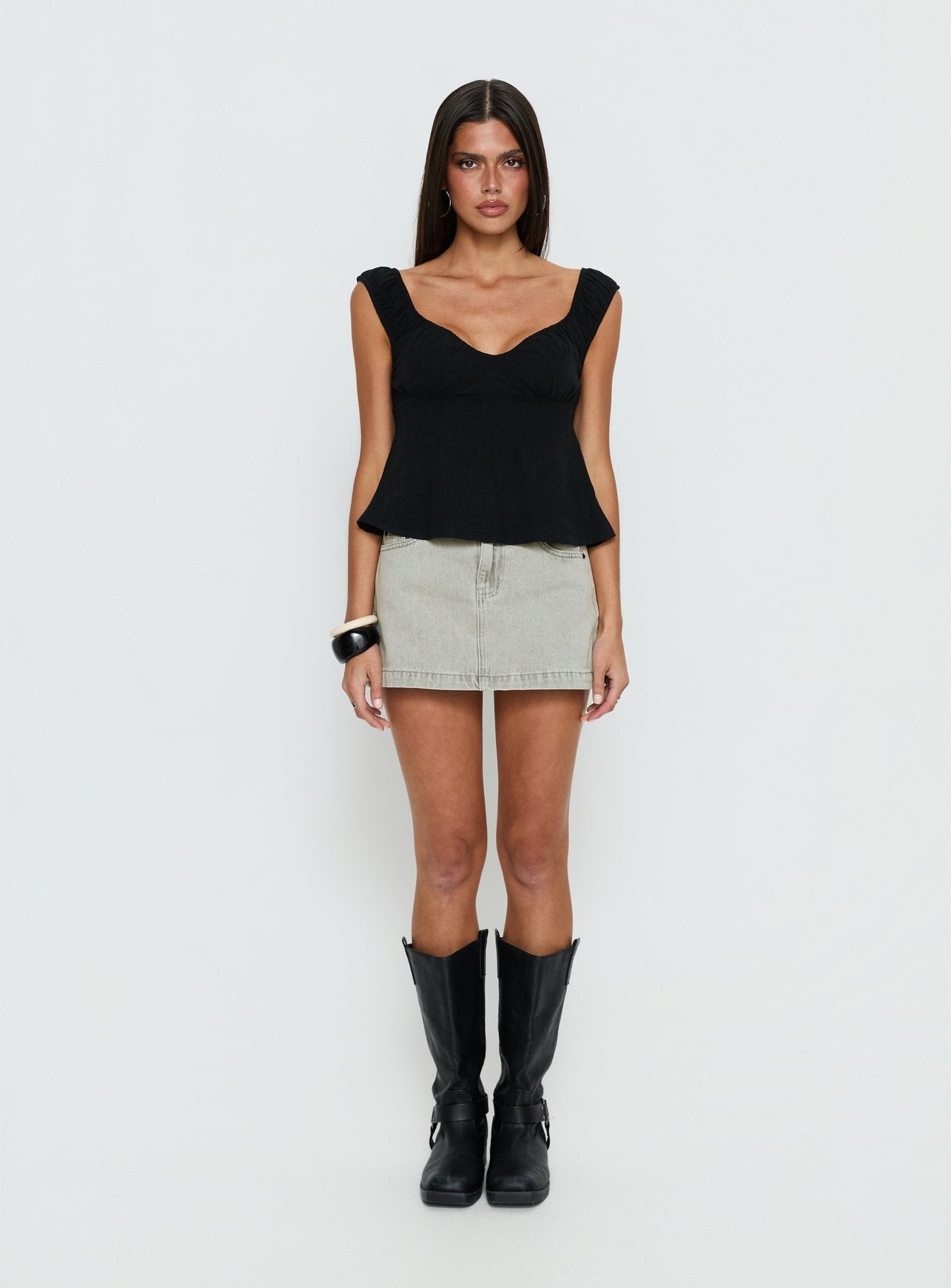 Nicolina Low Rise Denim Mini Skirt Washed Grey
