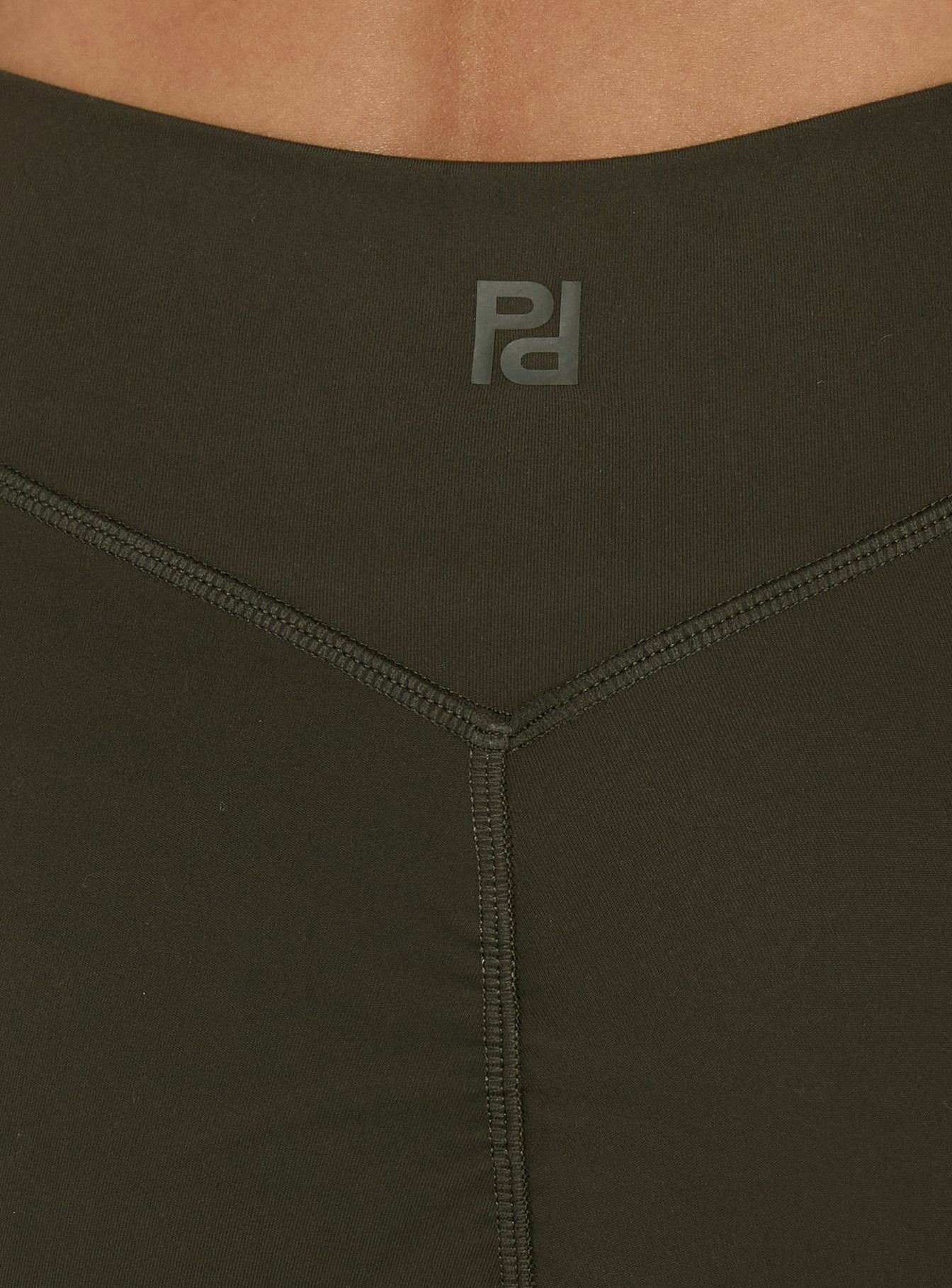 Final Form Active 4" Invisible Scrunch Shorts Olive