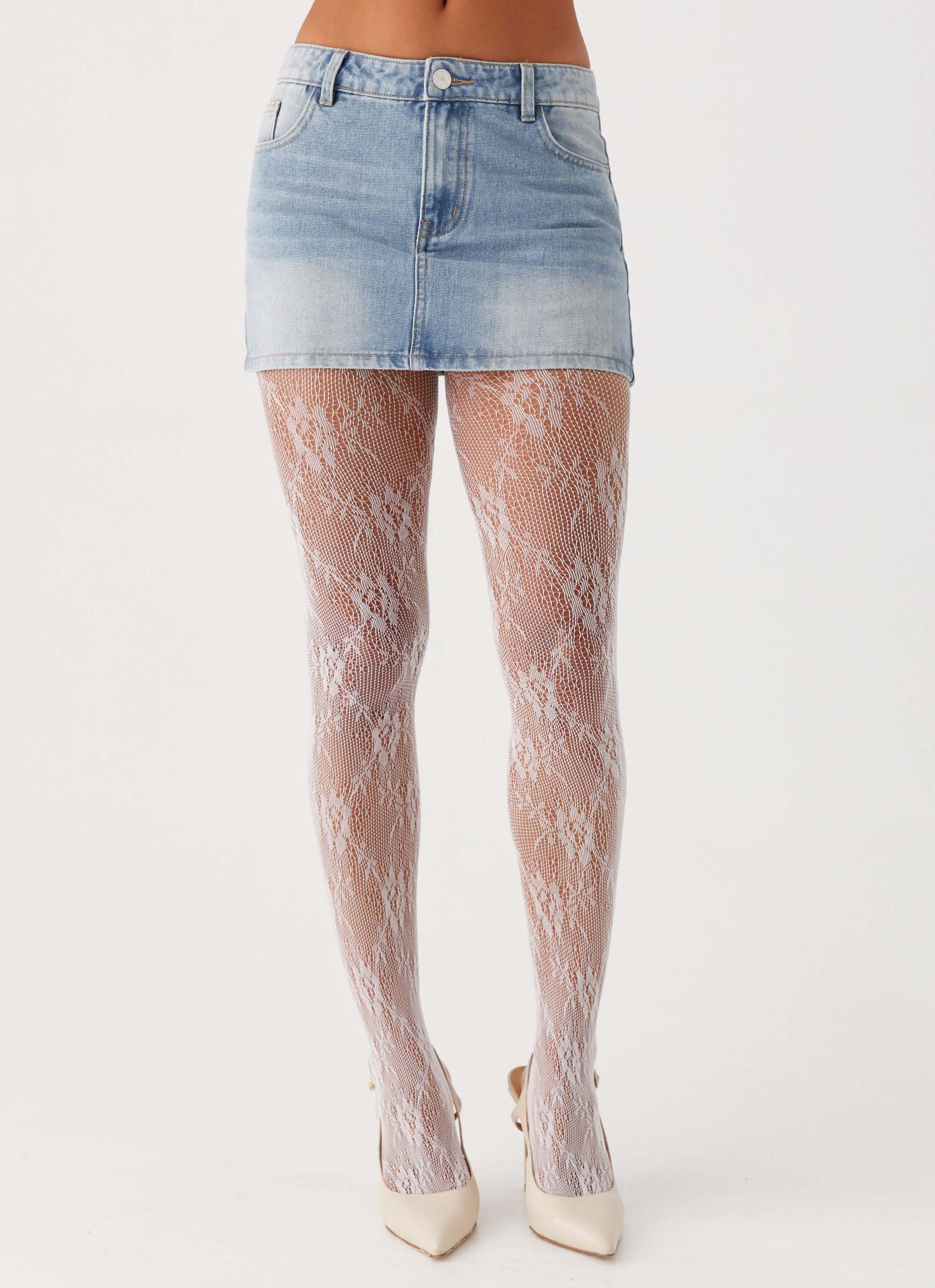 Honor Lace Stockings - White